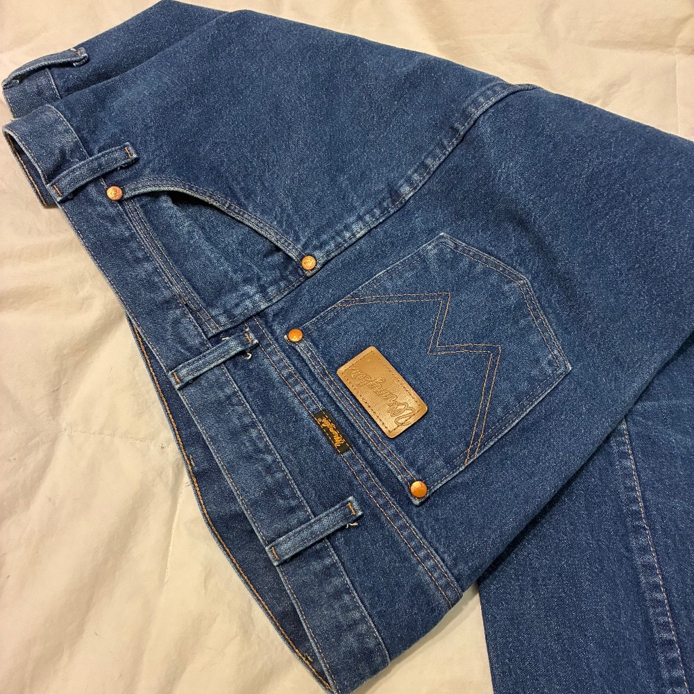 Men's Wrangler 936PWD Cowboy cut Slim fit jeans - size 44x30